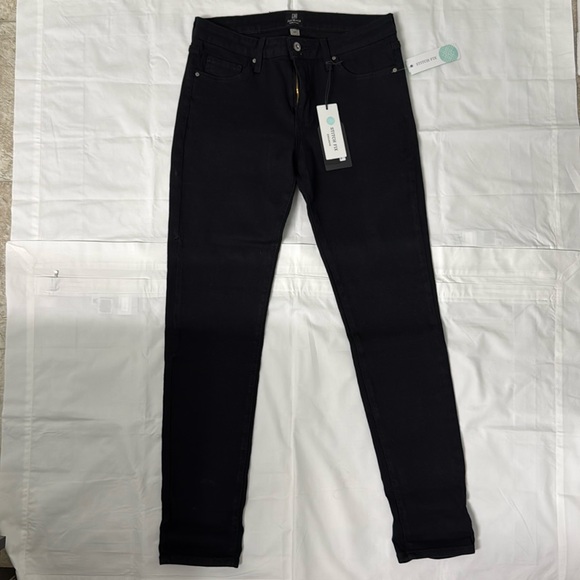 NWT Women’s Stitch Fix Just Black Denim Cordelia Skinny Jeans, Size 8/29 - Picture 1 of 9